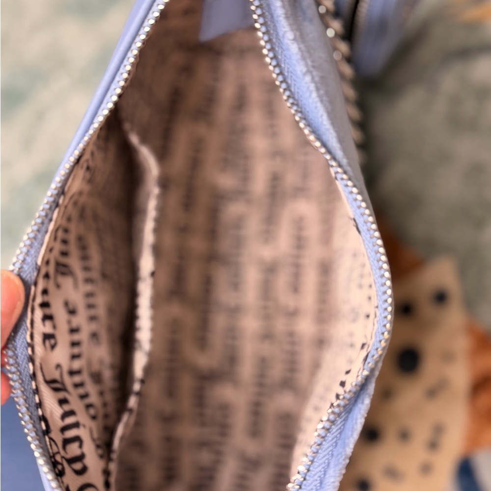 Juicy Couture Light Blue Shoulder Bag with Chain and Coin Purse - Picture 6 of 8
